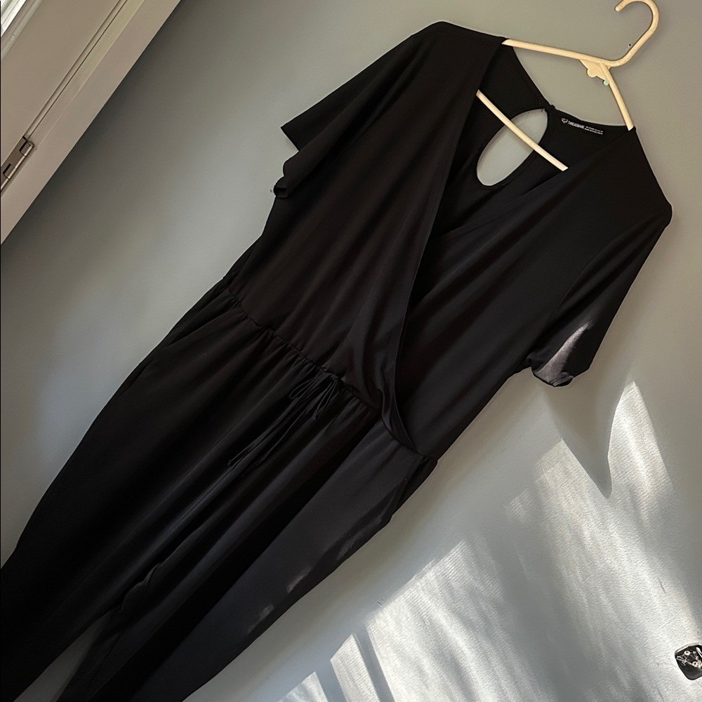 Threadbare Curve Black Jumpsuit with Keyhole Back women's size 14